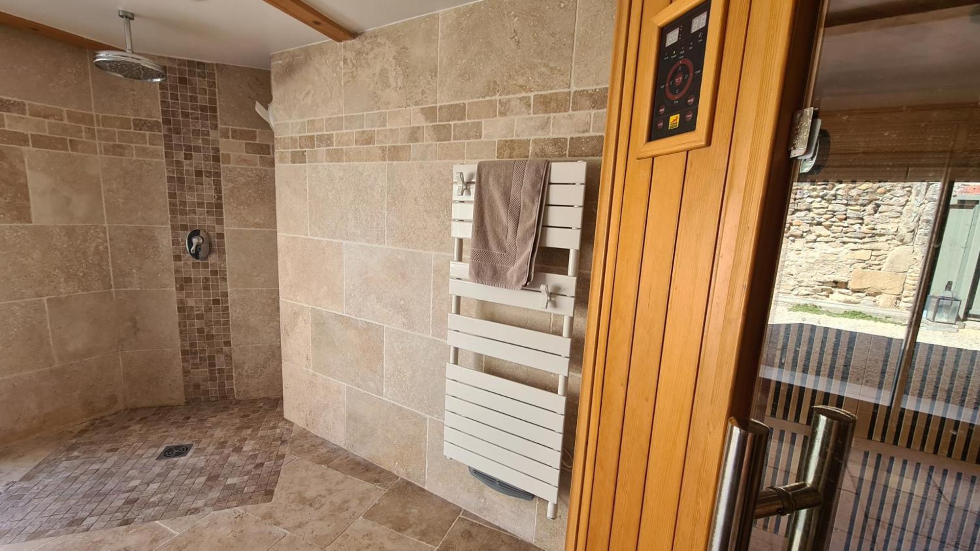 Gite Le Caprice Spa & Sauna Genissieux Екстер'єр фото